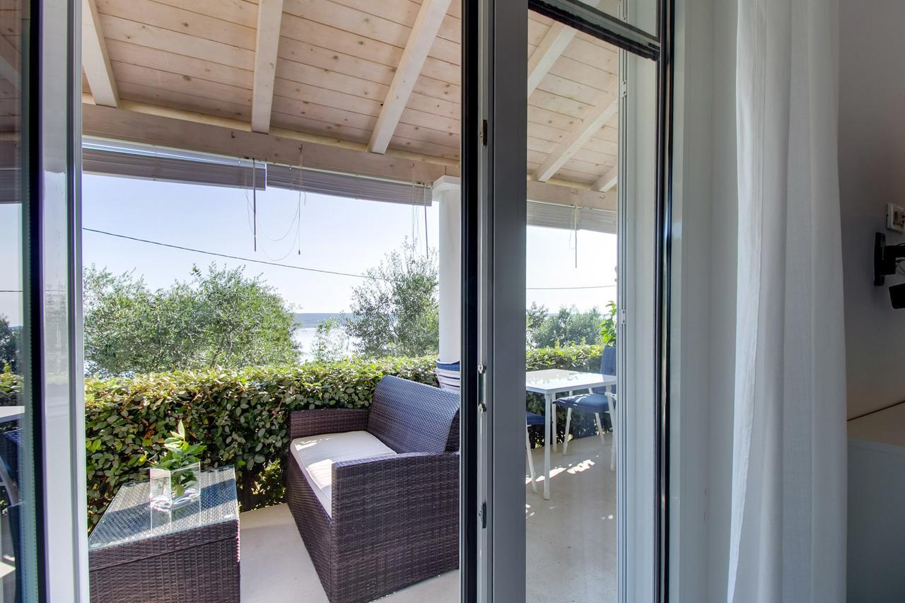 Apartments Del Sole نيغيزيني الغرفة الصورة