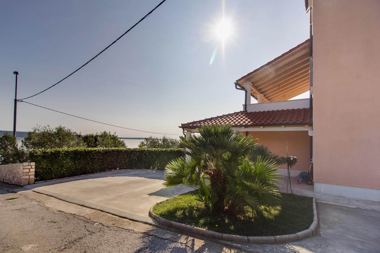 Apartments Del Sole نيغيزيني الغرفة الصورة