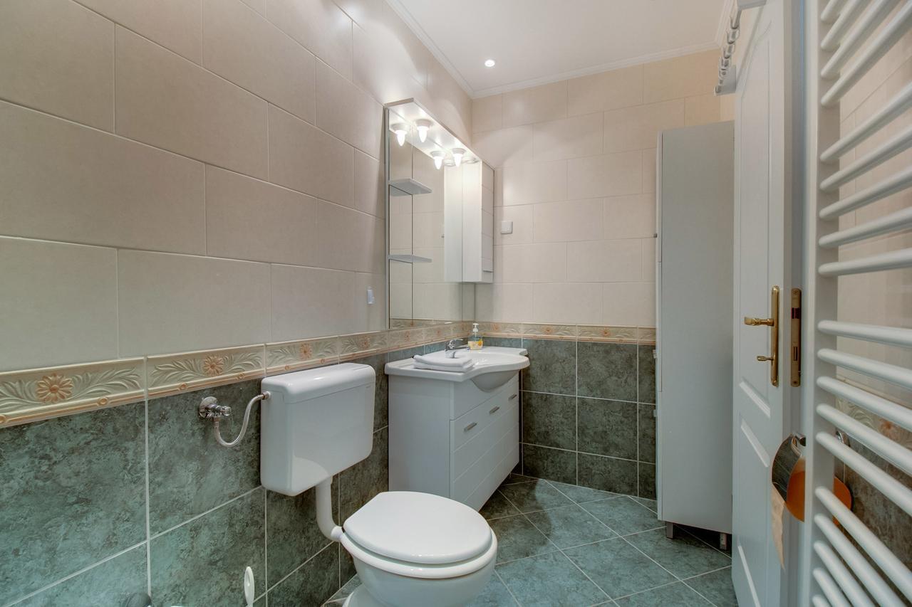 Apartments Del Sole نيغيزيني الغرفة الصورة