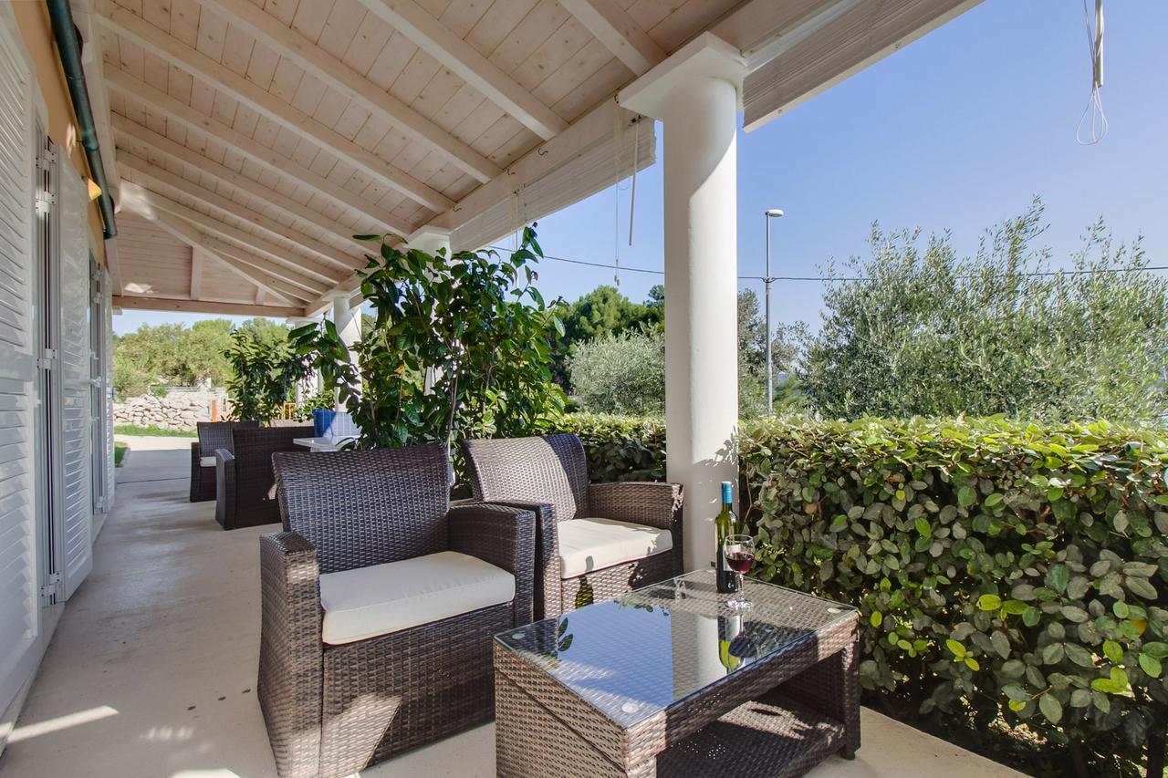 Apartments Del Sole نيغيزيني الغرفة الصورة